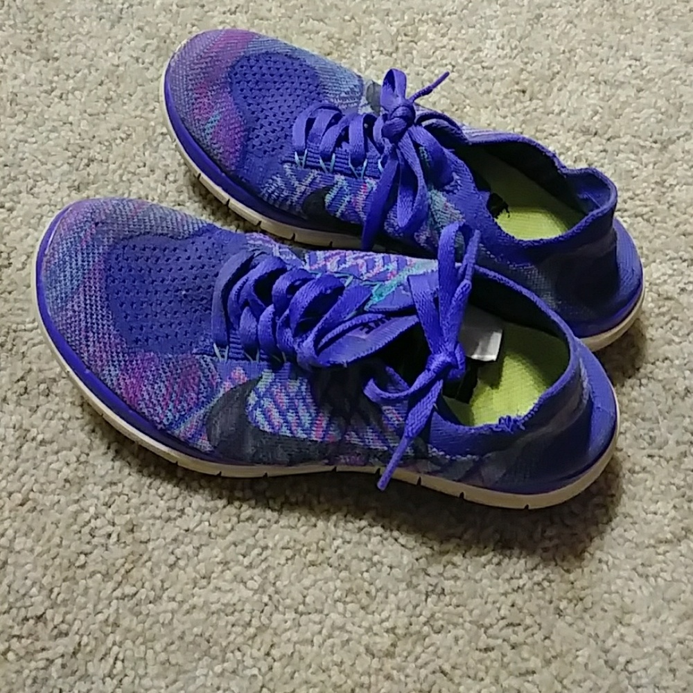 Nike shoes